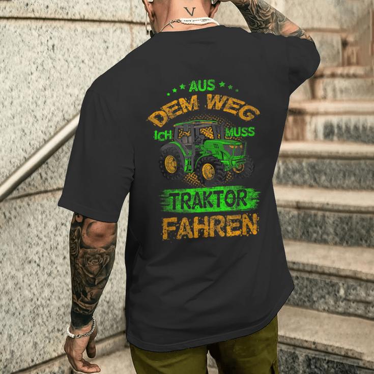 Tractor Aus Dem Weg Ich Muss Traktor Fahren [A T-Shirt mit Rückendruck Geschenke für Ihn